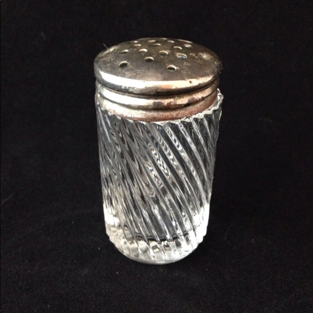 Vintage Depression Glass Federal "Diana" Crystal Clear Shaker